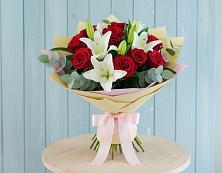 Букет цветов из:  Лилии и Розы в Покровке Воронежской области