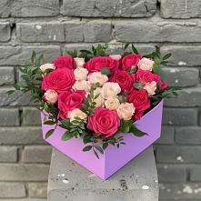 Цветочная композиция из Розы в коробке #REPLACE_PRED# Покровке Воронежской области