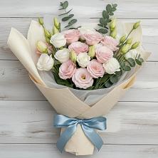 Букет цветов из:  Лизиантусы в Покровке Воронежской области