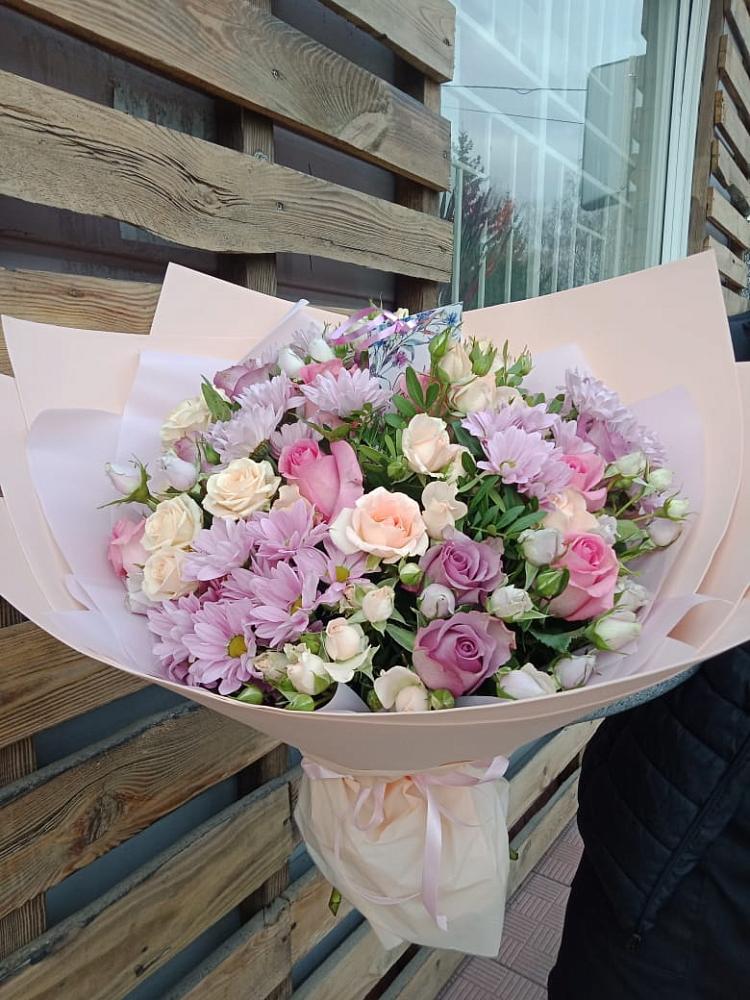 Букет цветов из: Розы и Хризантемы в Покровке Воронежской области