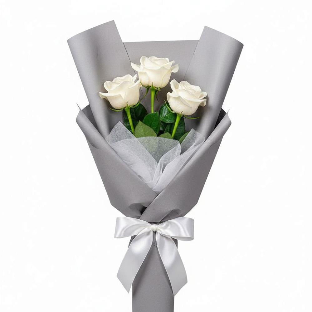 Букет 3 белые розы в Покровке Воронежской области