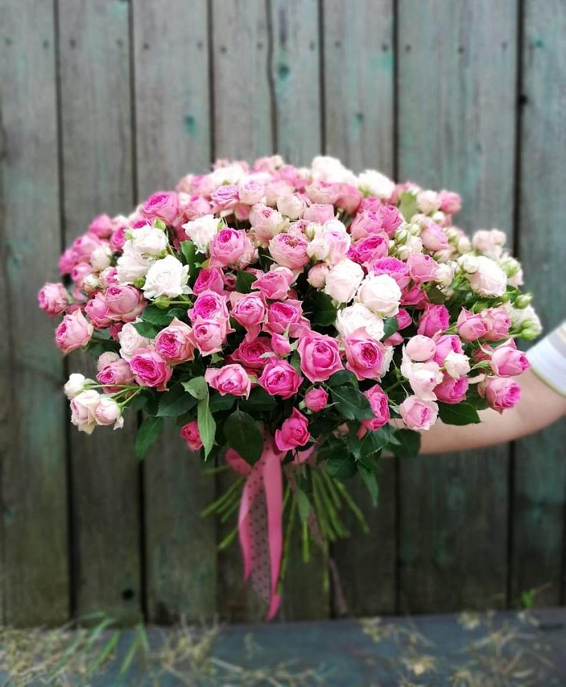 Букет Розовые кустовые розы Натали и Лав Лидия в Покровке Воронежской области